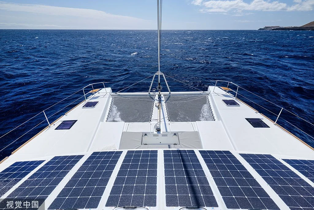 Marine/RV roof